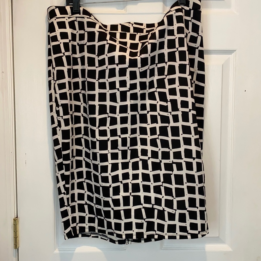 NWT Bar III pencil skirt